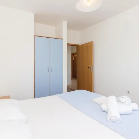 Awesome In With House Sea View Holiday home *
