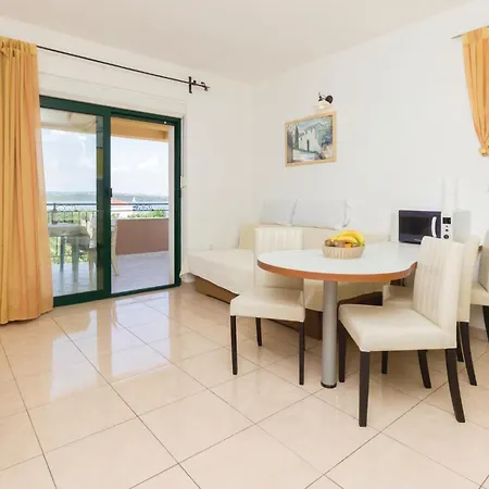 Awesome In With House Sea View Holiday home *