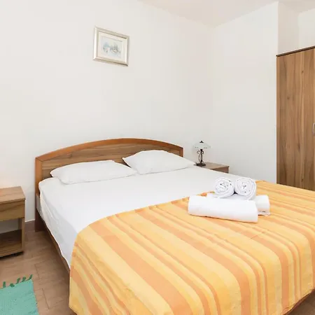 Awesome In With House Sea View Holiday home