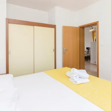Awesome In With House Sea View Holiday home Pasman