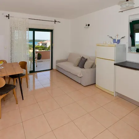 Casa de Férias Eight-bedroom In *